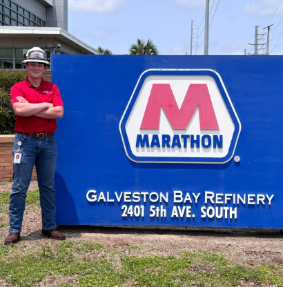 Student working at summer internship at Marathon. 