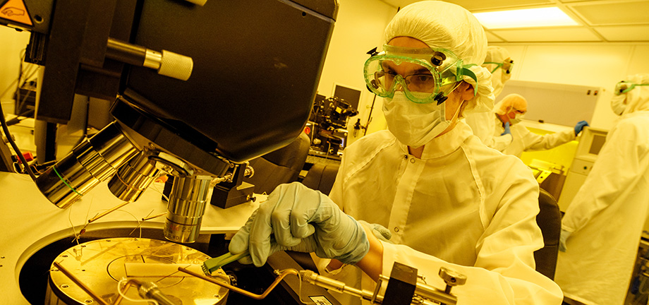 Students in a physics laser lab at Rose-Hulman.