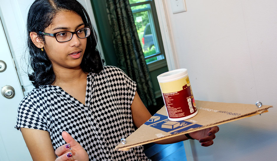 Alisha Mastakar works on a Creation Crates project.