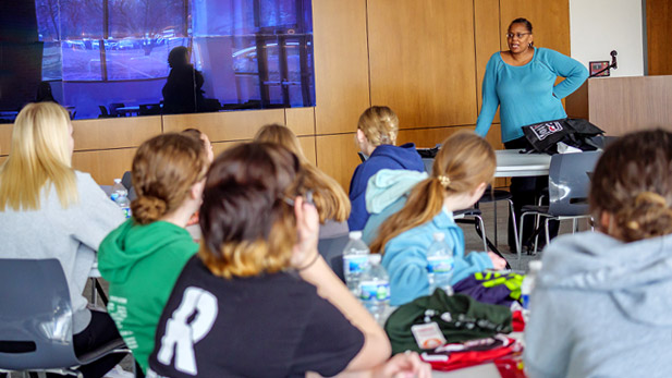 Dr. Carlotta Berry speaks to a group of students at Rose-Hulman.